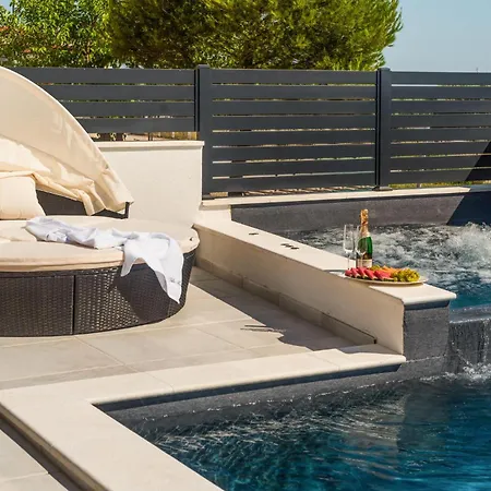 Holiday home Barbara