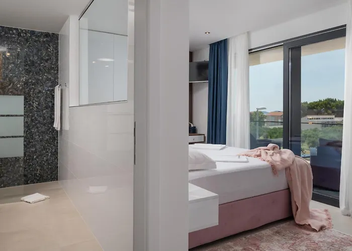 別荘 Barbara Pakoštane